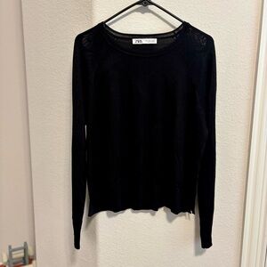 Zara Elegant Black Knit Top